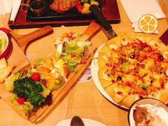 -必胜客(上海南站店)