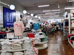 -GAP(王府井奥莱·香江小镇店)