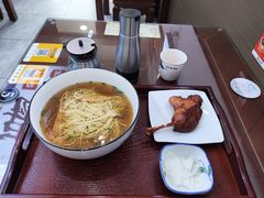 -百年老字号·观振兴蟹黄面·三虾面·苏式面(观前街富仁坊巷店)