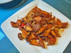 新疆馕饼炒肉-新疆巴州金丝特餐厅(大钟寺店)