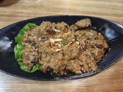净巴东牛肉-班兰叶印尼美食