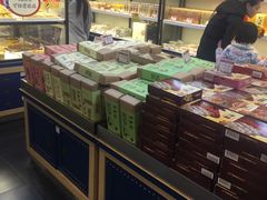 -聚春园自助餐厅(东街口店)