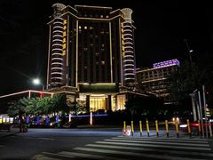 -丰顺宝丰酒店温泉