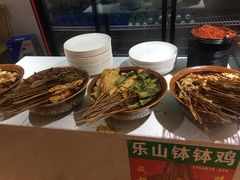 -青石桥老瓦房肥肠粉总店(青石桥总店)