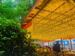 -二荆条·蜀鲜汇城市森林火锅