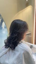 -DO A HAIRSTYLE