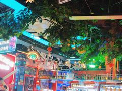 -路边边地标烧烤·川菜·小龙虾·音乐酒馆(良乡长虹店)