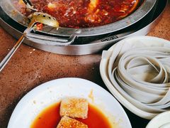 -巴倒烫陆派火锅山庄(南山总店)