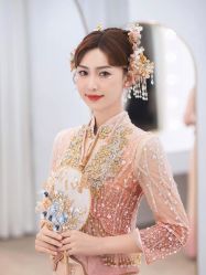 -洋洋婚纱品牌集合店
