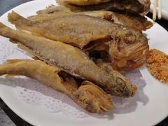 干炸黄花鱼-李记饺子·熏酱东北菜(欢乐谷店)