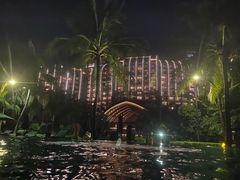 -三亚湾海居铂尔曼度假酒店