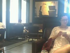 -星巴克臻选(威海威高广场店)