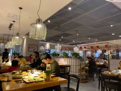 大堂-德香苑脆皮烤鸭·经典(爱融荟城店)