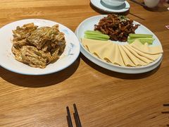 -伊喜饺子·烤鸭(五道口学院路店)