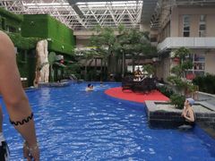 -兴芮温泉度假区