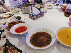 -巴特餐饮6加1音乐餐吧·新疆菜