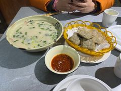 大肠肺头锅仔-半盆菜酒家(中山南一路店)