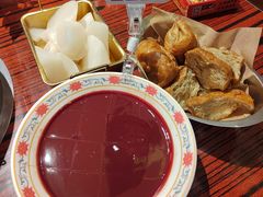 特仑苏鲜牛血-沙胆彪炭炉牛杂煲(上海日月光广场店)