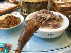 -哈啾嗨·新概念蒙餐(红星新城店)