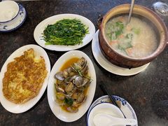 -适口餐厅砂锅粥(公信路总店)