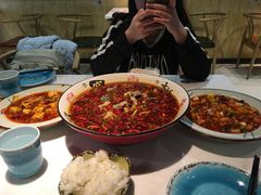 -辣小妮de川菜馆(红旗Mall店)