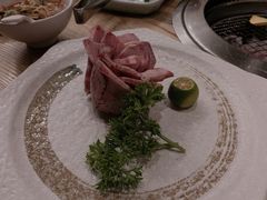 特等玫瑰牛舌-御牛道日式烤肉料理(杭州万象城店)