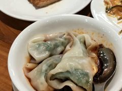 -六合夜市