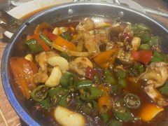 -老街烧烤大排档·地道湖北菜·龙虾馆(汉口火车站店)