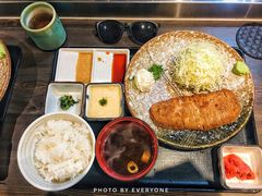 -牛かつもと村(原宿店)