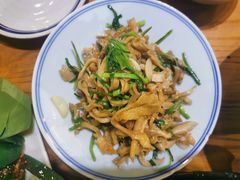 -蜗牛的家旅行主题云南菜餐厅.小酒馆(护国寺店)