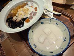 -RUXU入续糖水铺与包(卓悦中心店)