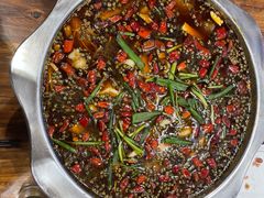 -乡土特色.冷锅鱼.牦牛肉汤锅