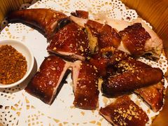 胡桃里烤鸡-村理·乡村菜音乐餐厅(河西店)