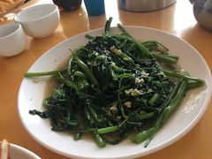 蒜蓉空心菜-春园海鲜广场D区6号(钟姐海鲜加工店)