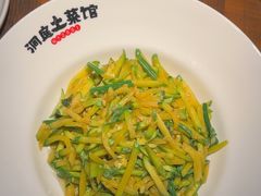 -洞庭土菜小炒馆(易发广场店)