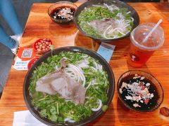-遵义虾子卢四羊肉粉(大沽路店)