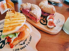 -Catch Bagel(芳草地店)