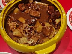 -多嘴肉蟹煲(万达店)