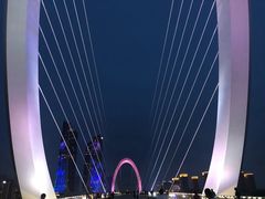 -南京眼步行桥