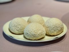 黑松露鹅肝包-新荣记(南京西路店)