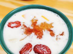 海底椰炖木瓜-小团圆糖水铺(襄阳南路店)