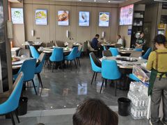 -丹水桥地锅鱼·翘嘴鲌·地方特色全鱼宴(丹江口大坝店)