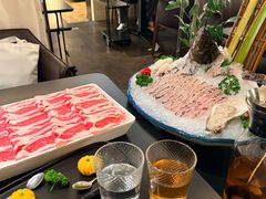 -鲜入唯煮·港式海鲜牛肉火锅(金宝街店)