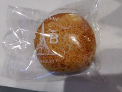 月亮芝士面包-巴黎贝甜(国贸店)