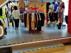 -李宁(苏州中心店)