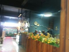 大堂-秋语木桶鱼.酸菜鱼(开发区火车站店)
