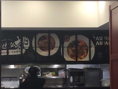 -康师傅私房牛肉面(马泉营奥莱店)