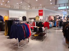 -H&M(天一广场店)
