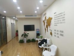 -亚太瑜伽普拉提学院