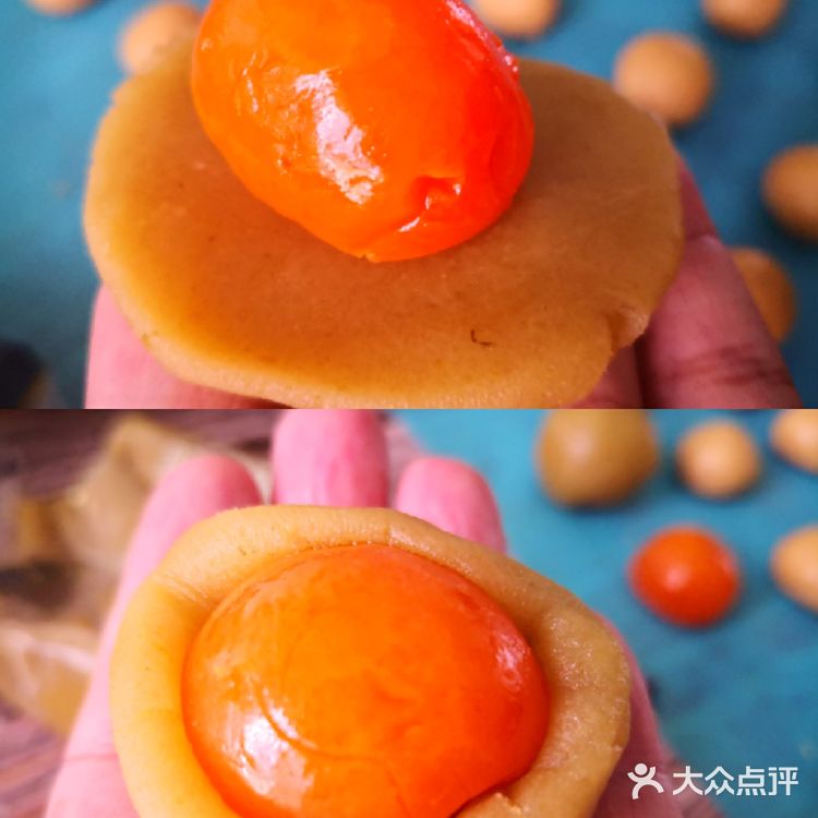 最好吃的月饼馅料当属白莲蓉蛋黄月饼莫属